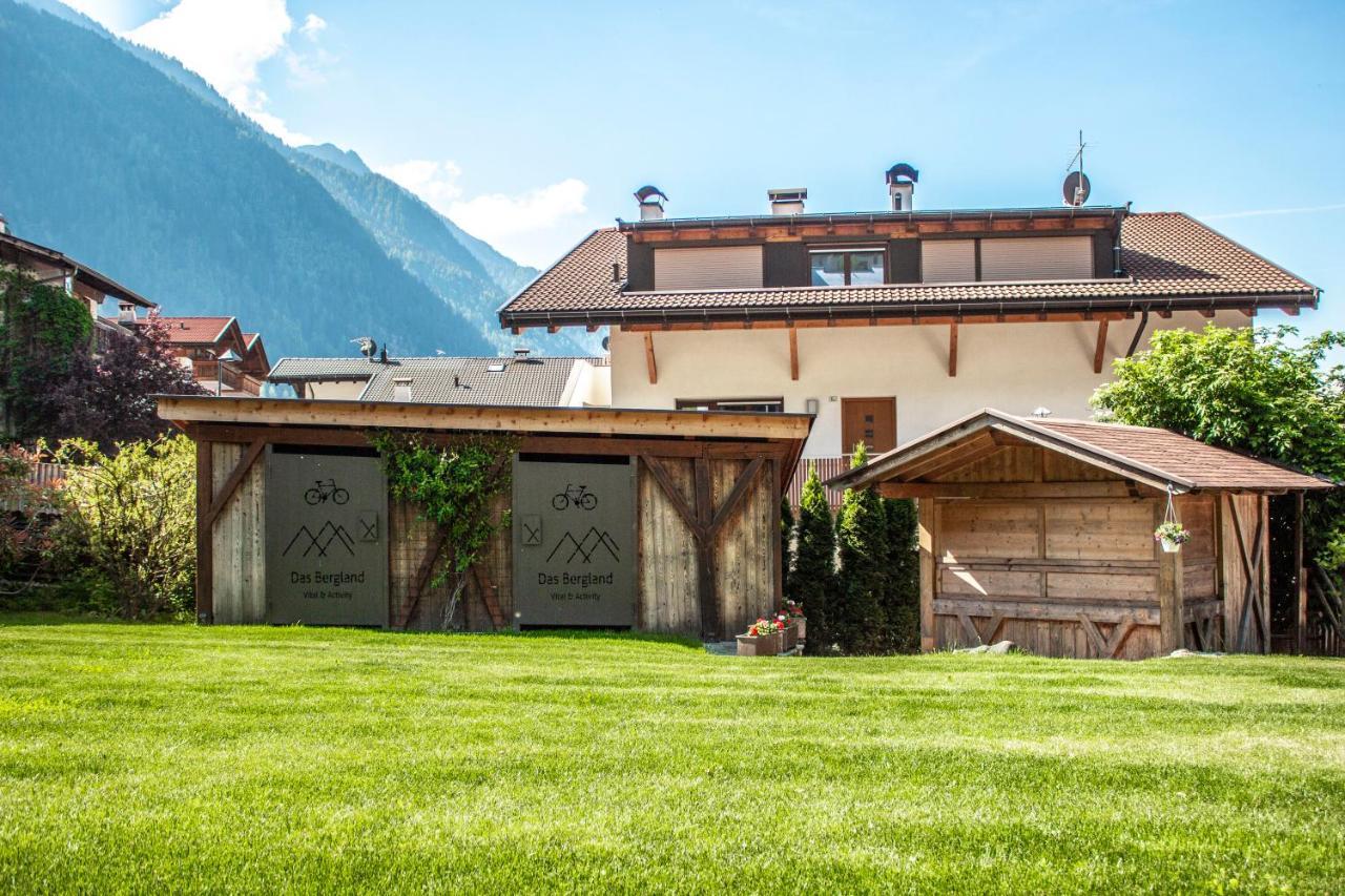 Das Bergland - Vital & Activity San Leonardo in Passiria Esterno foto