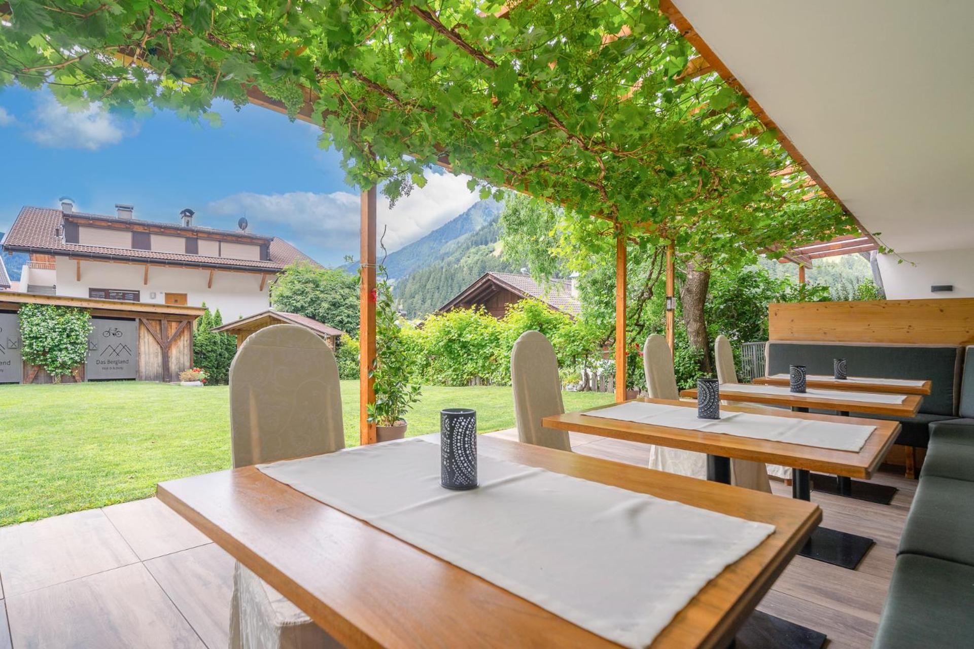 Das Bergland - Vital & Activity San Leonardo in Passiria Esterno foto